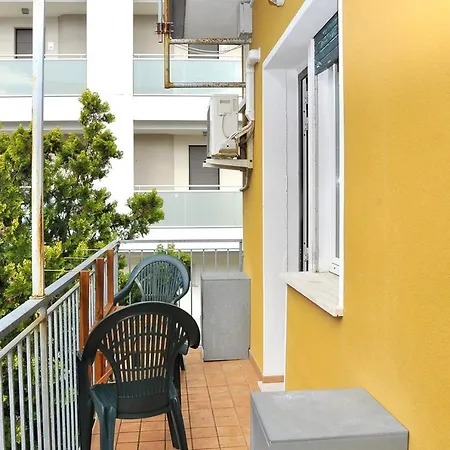 Peaceful Few Steps From The Center * 비비오네