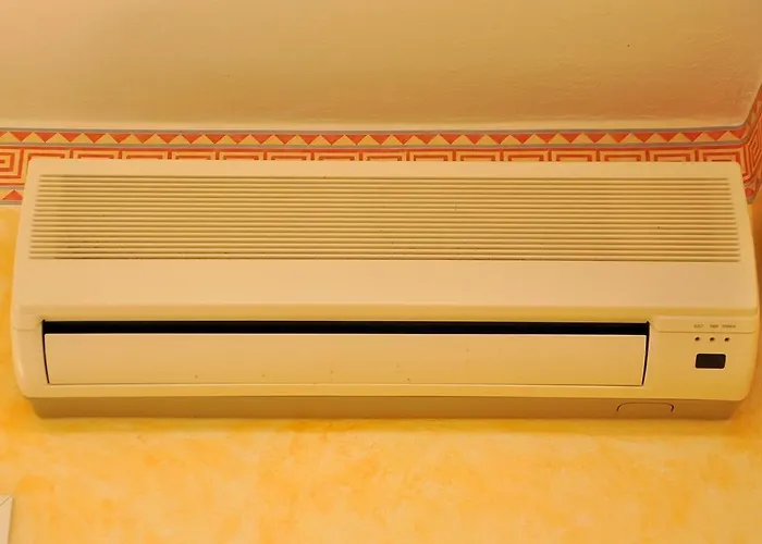 Peaceful Few Steps From The Center Lägenhet