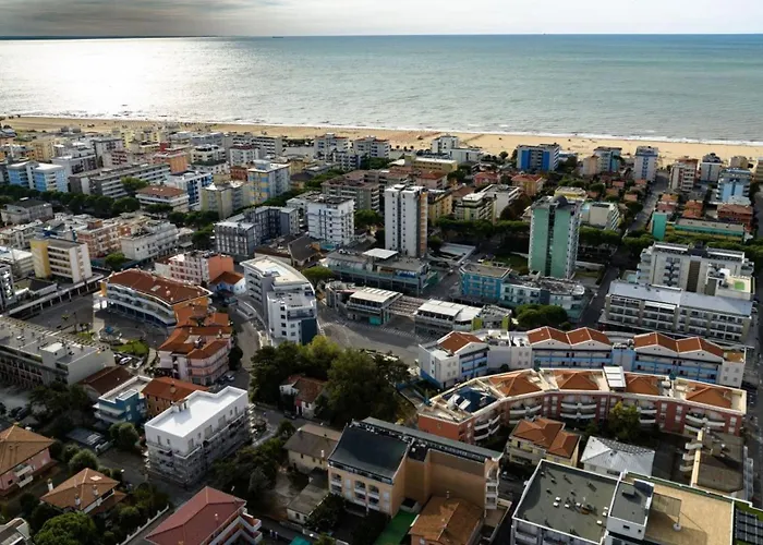 Peaceful Few Steps From The Center Bibione